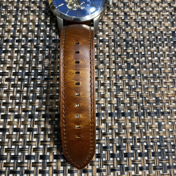 Fossil Automatic Watch - Picture 4 of 10
